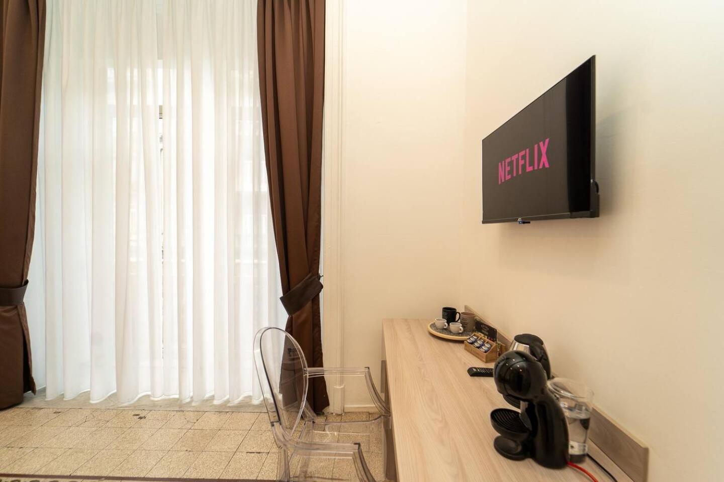 נאפולי La Piazza Suite מראה חיצוני תמונה