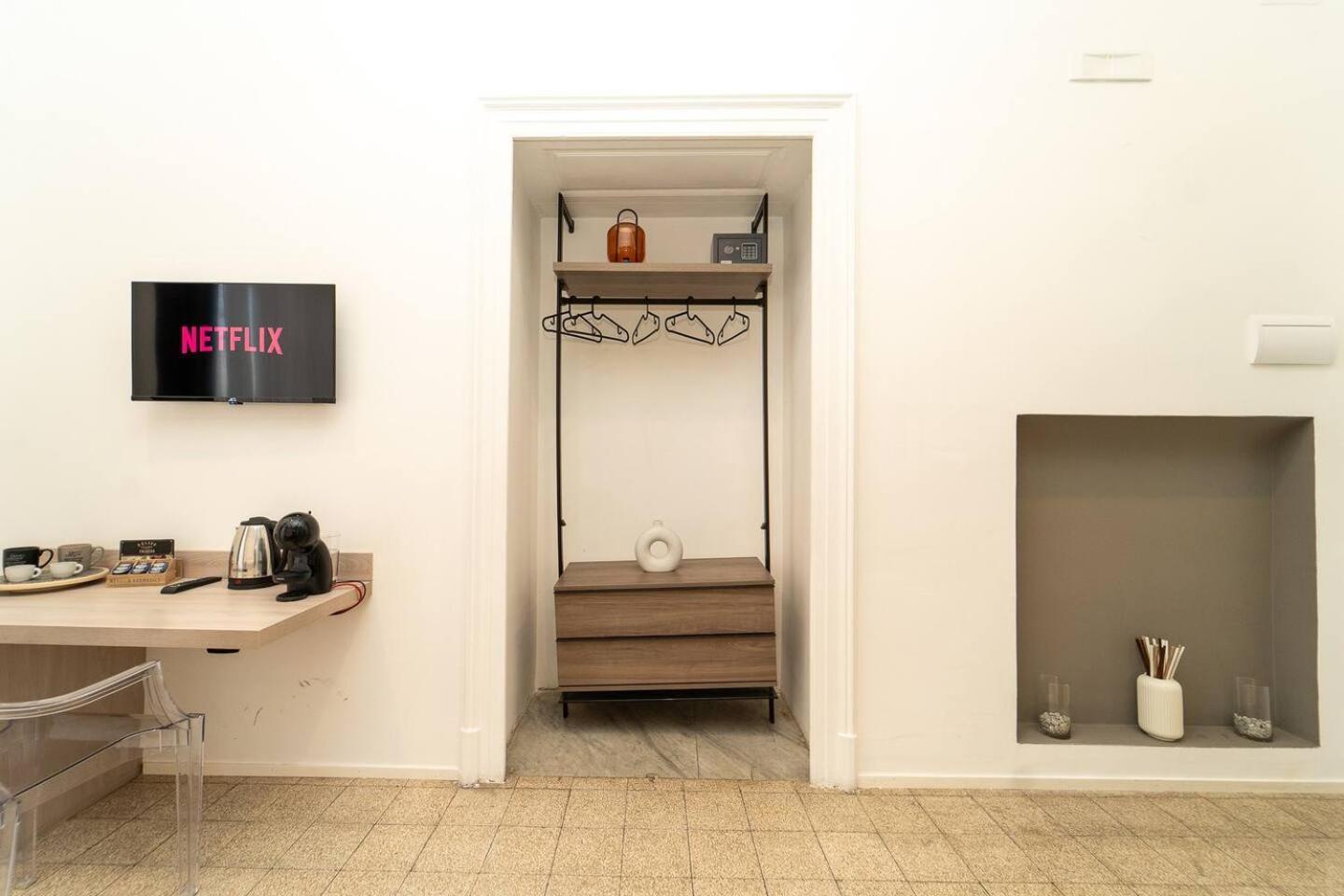 נאפולי La Piazza Suite מראה חיצוני תמונה