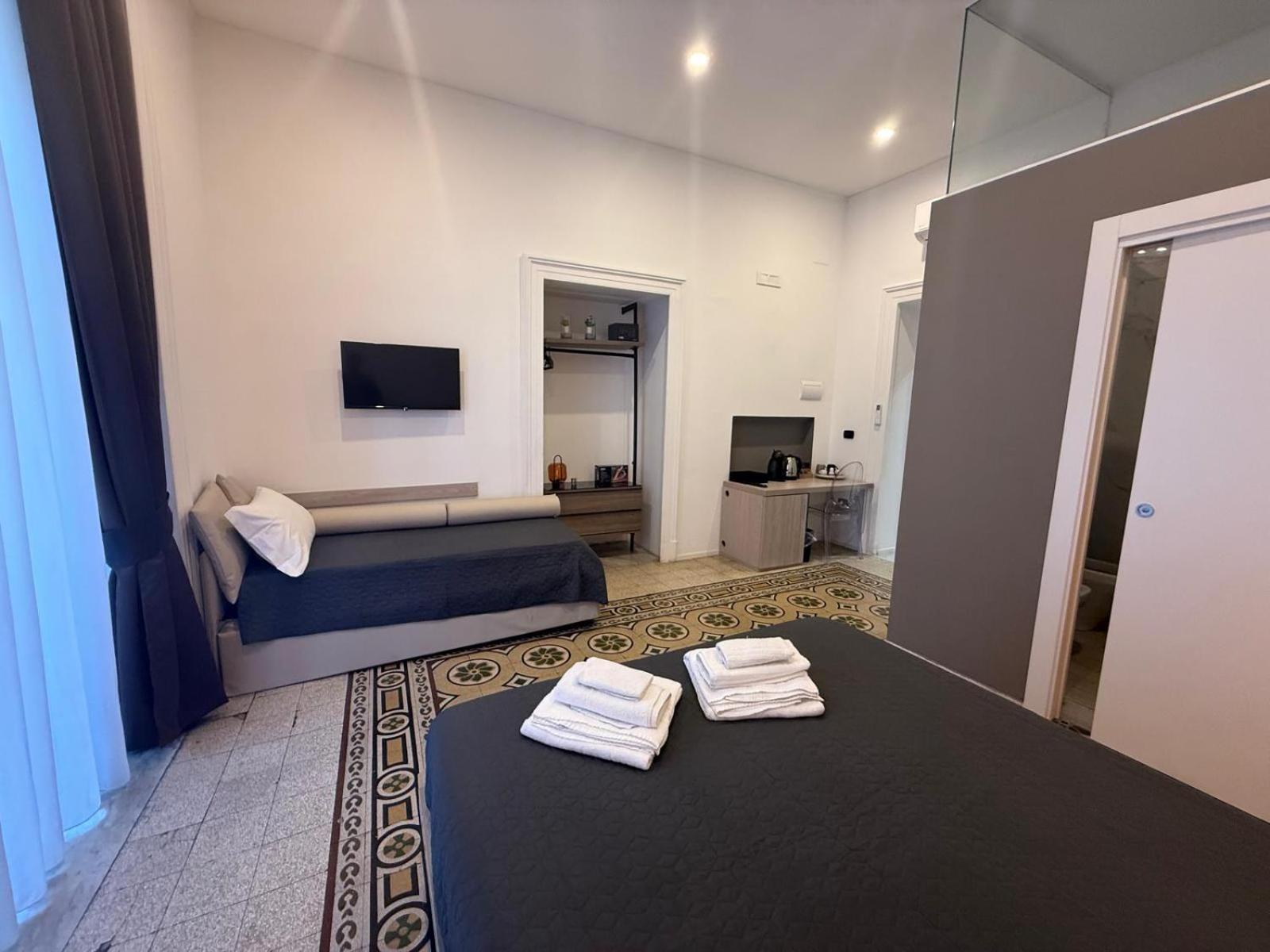 נאפולי La Piazza Suite מראה חיצוני תמונה