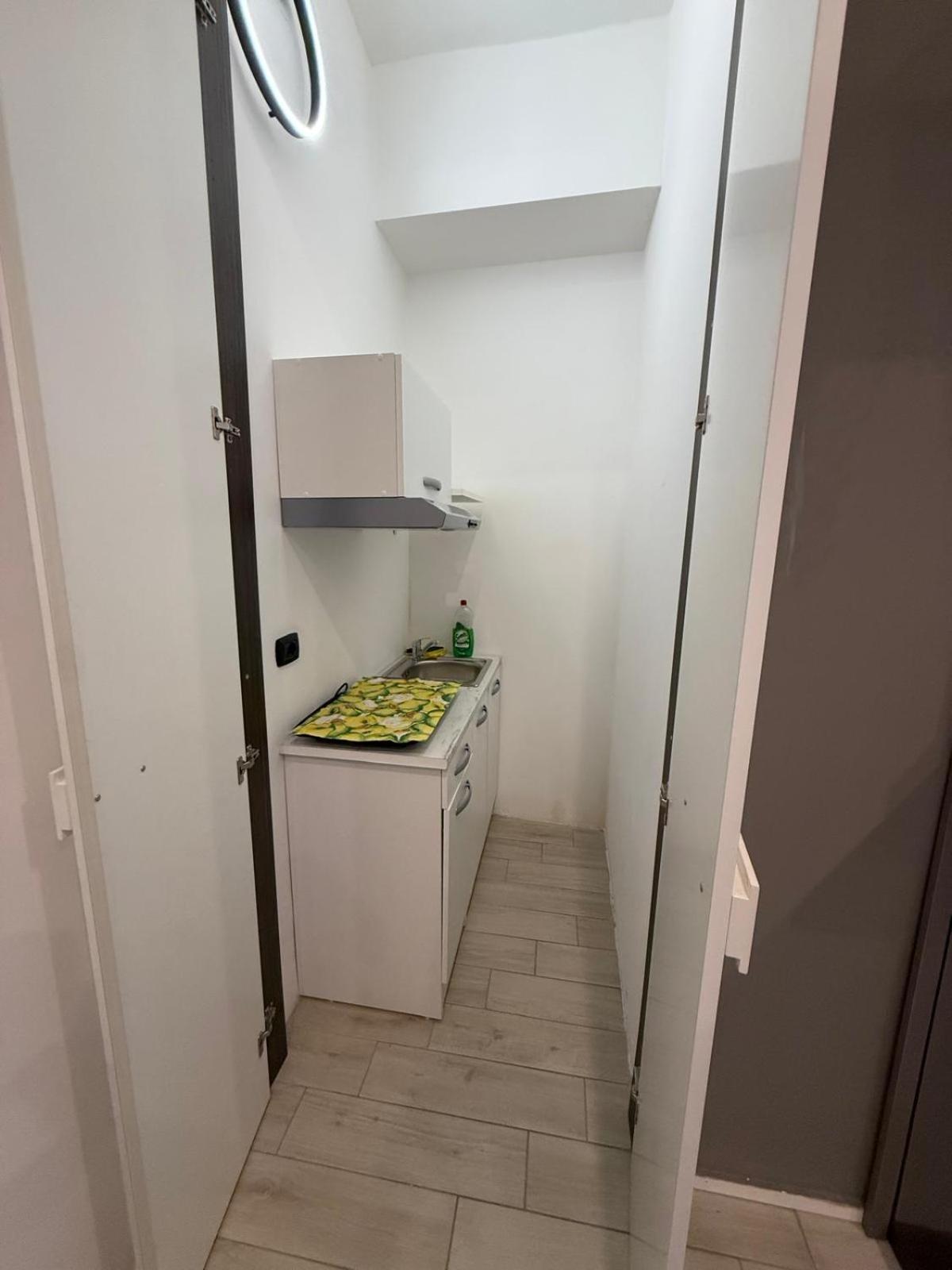 נאפולי La Piazza Suite מראה חיצוני תמונה